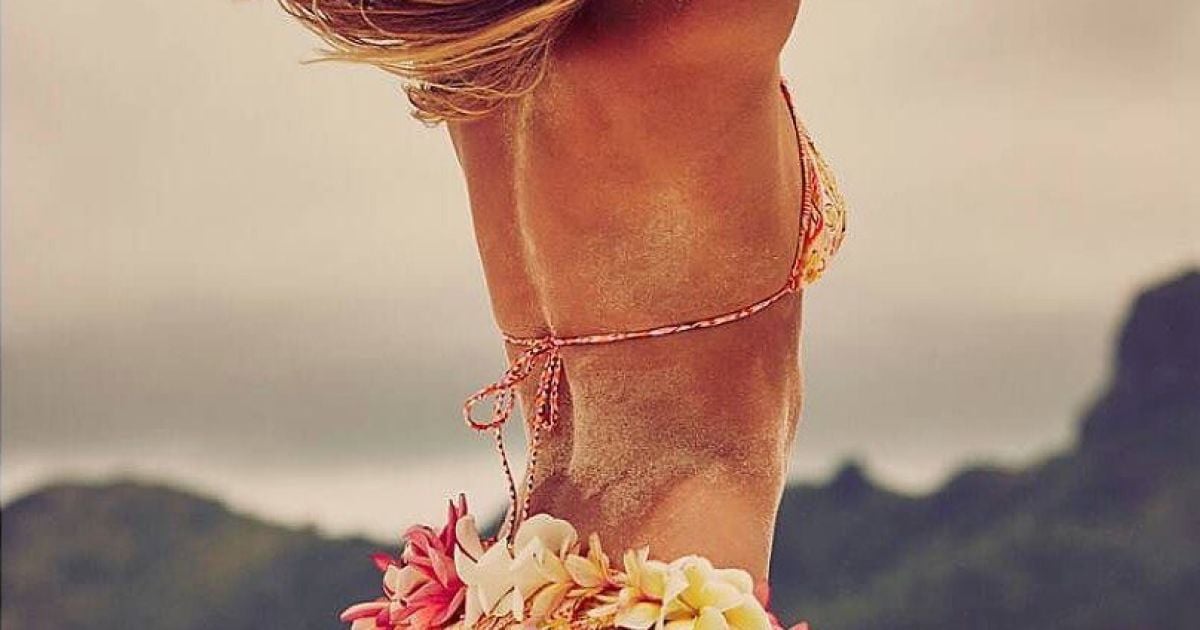 Лукбук купальников Swim 2016