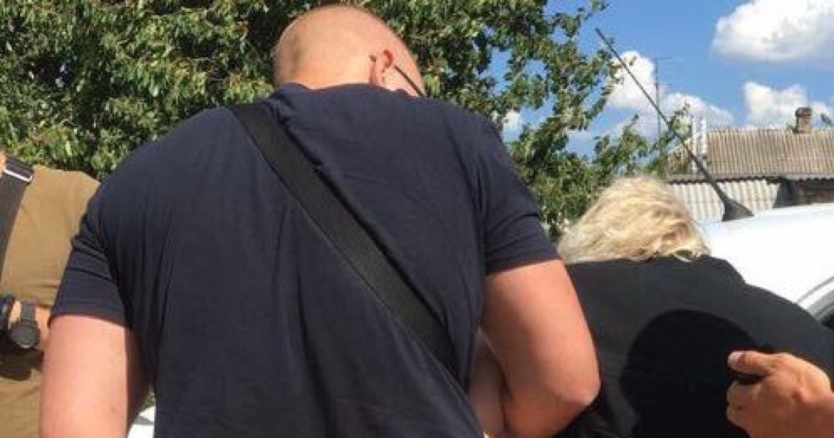 В Киеве задержали женщину-копа, которая заказала похищение человека