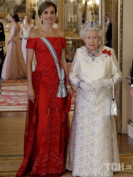 Королева Летиция и королева Елизавета II / © Getty Images