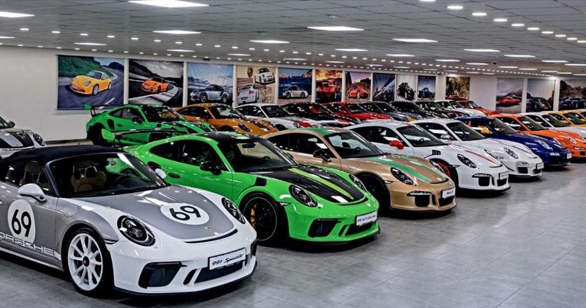 Українець зібрав неймовірну колекцію автомобілів Porsche