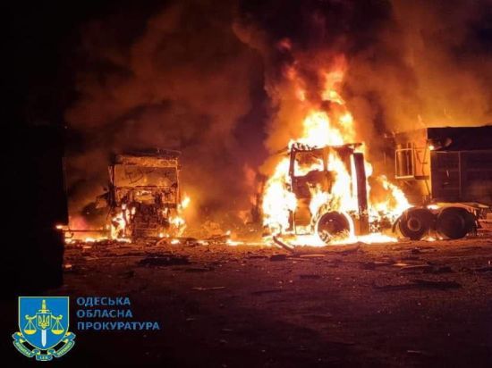 Атака дронами по Одещині: є руйнування та 7 поранених (фото з місця ударів)
