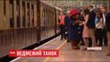Герцогиня Кембриджська станцювала із ведмежам Паддінгтоном