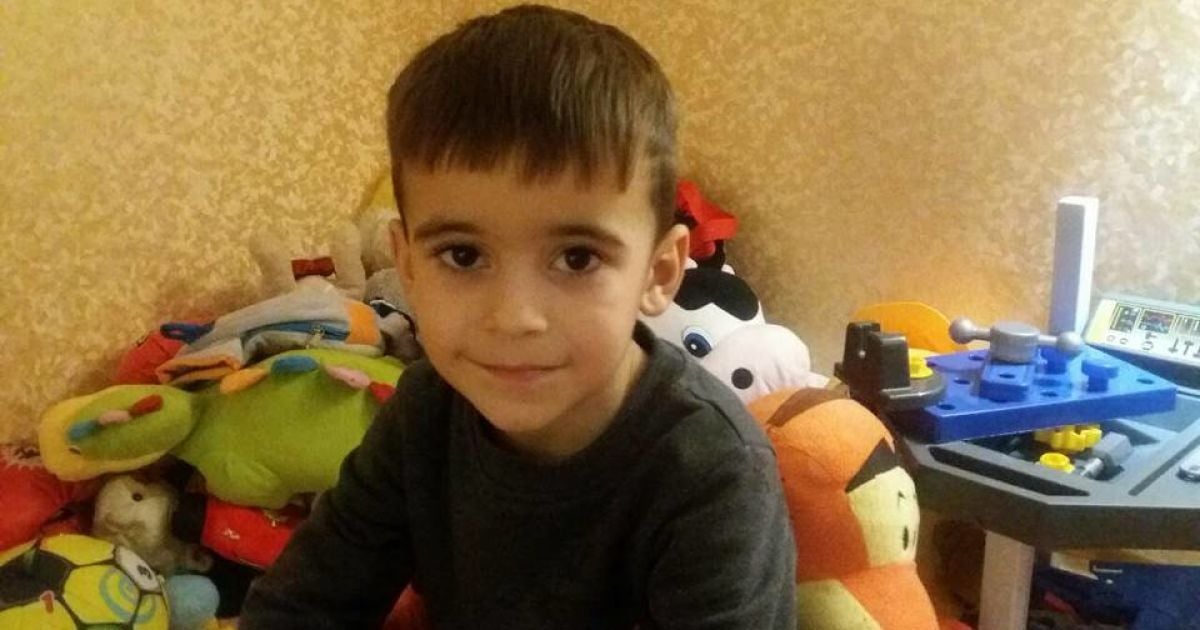 Диагностика в Израиле может спасти 5-летнего Дениса от загадочной болезни