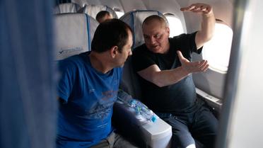 Українські полонені літять додому, звільнення полонених_11 / © Офіс президента України