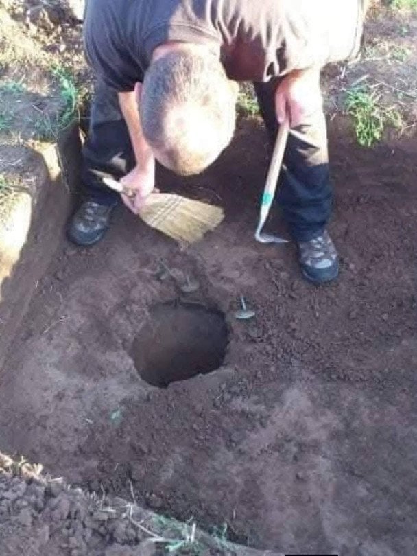 У Чехії виявили один із найбільших скарбів епохи бронзи за останні десятиліття. Фото: Historstore / © соцмережі