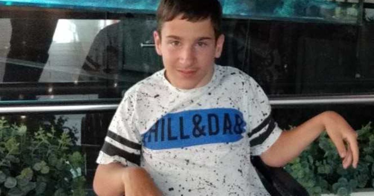 Алексею нужна дорогостоящая операция на позвоночнике