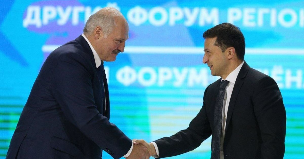 Зеленский поддержал белорусов и призвал власти к диалогу и демократии