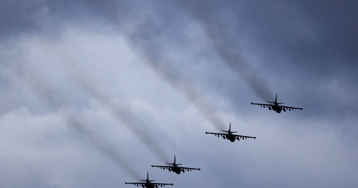 "В Европе запахло порохом": Путин и Лукашенко договорились продлить военные учения