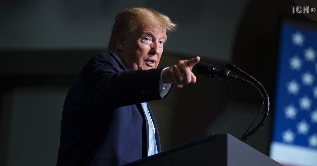 Трамп угрожает ВОЗ полностью "заморозить" финансирование и выйти из состава организации: есть условия
