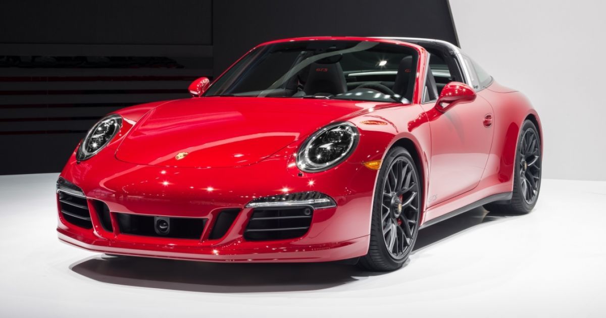 Porsche официально представила самую мощную версию 911 Targa