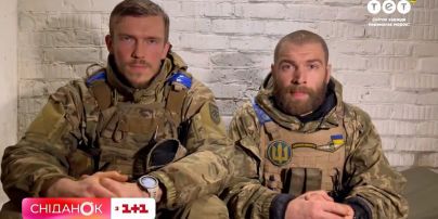 Полонені захисники Маріуполя – вдома. Як родичі зустріли своїх синів та чоловіків з полону?