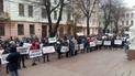 "Мест в реанимации нет даже для "блатных": врач из Черновцов отреагировал на протесты бизнесменов
