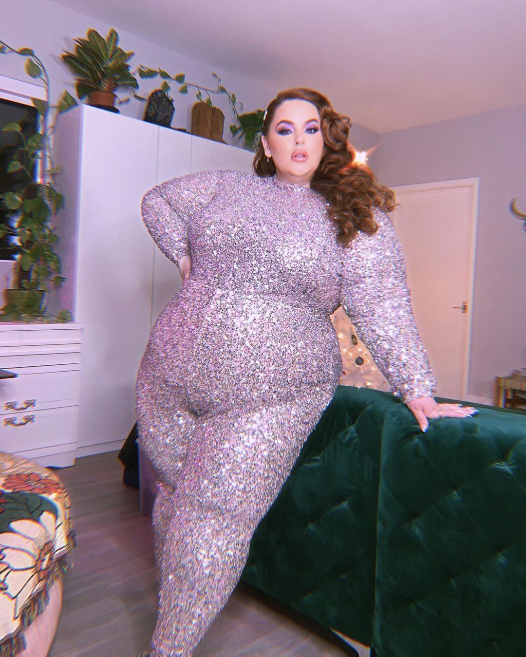 Жалаңаш орыс қыздарының жеке суреттері