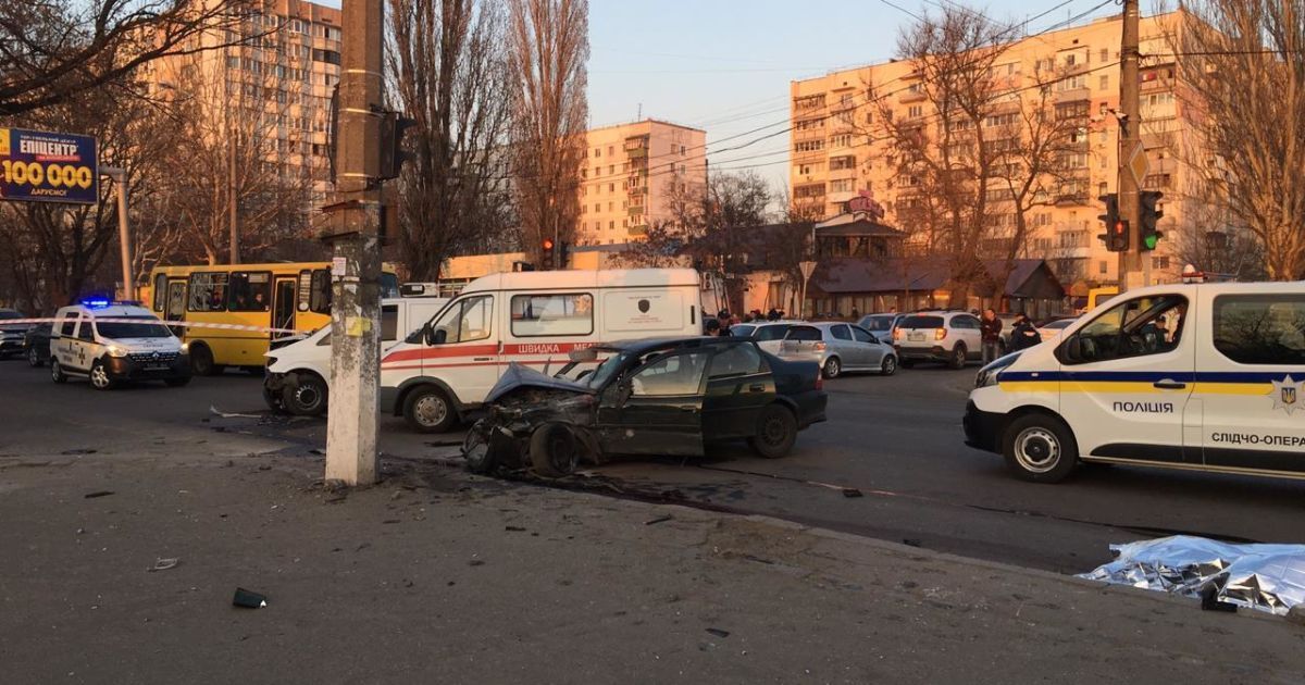 Авария в Одессе. В полиции сообщили имя погибшего нацгвардийца