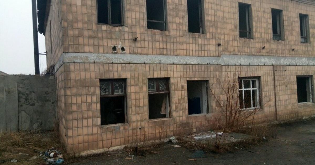 Разграбили и уничтожили. Бизнесмен из Горловки показал последствия "отжатия" его предприятия боевиками