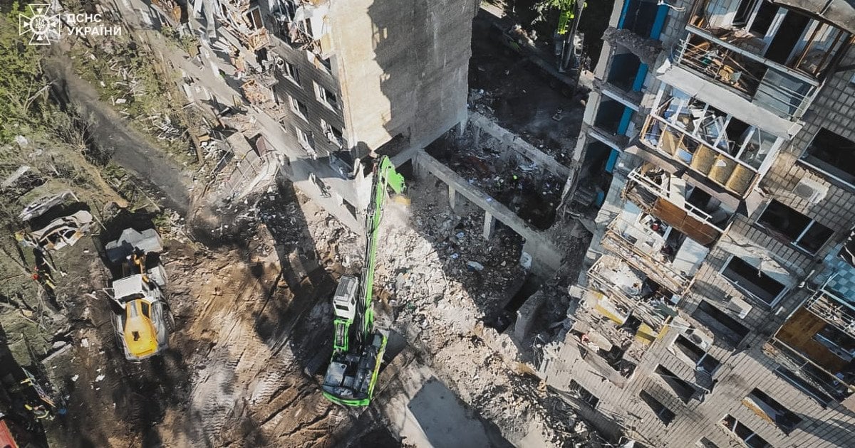 Зруйнований будинок на Солом'янці в Києві.