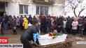 У Херсонській області попрощалися із вбитою 7-річною Марійкою Борисовою