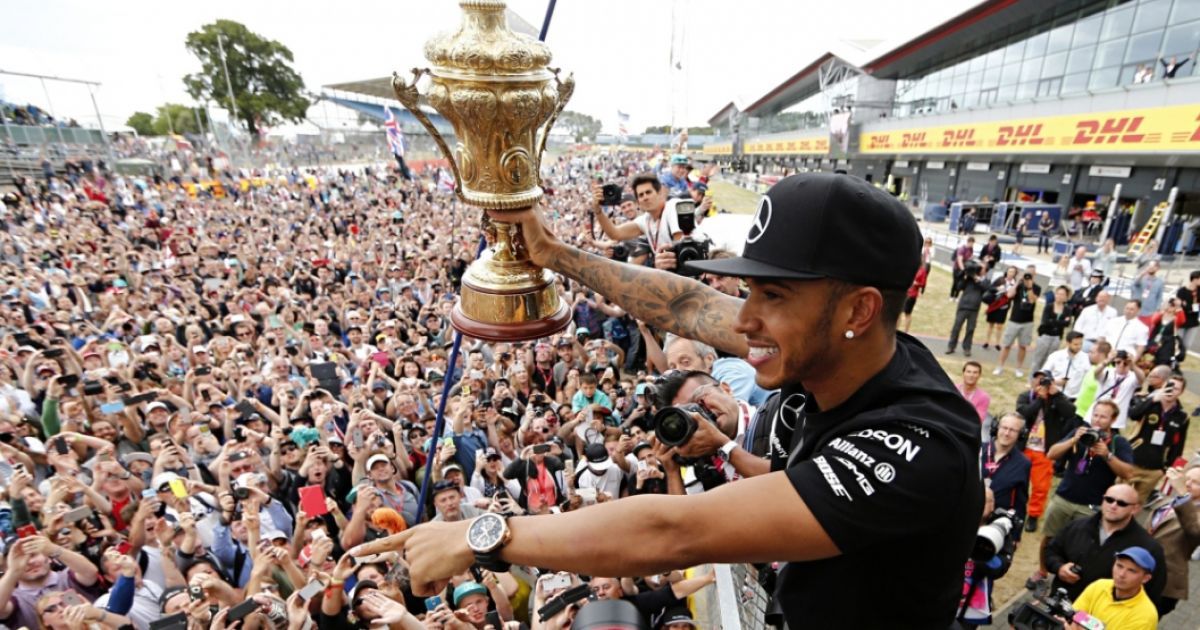 Льюис Хэмилтон стал победителем Гран-при Италии