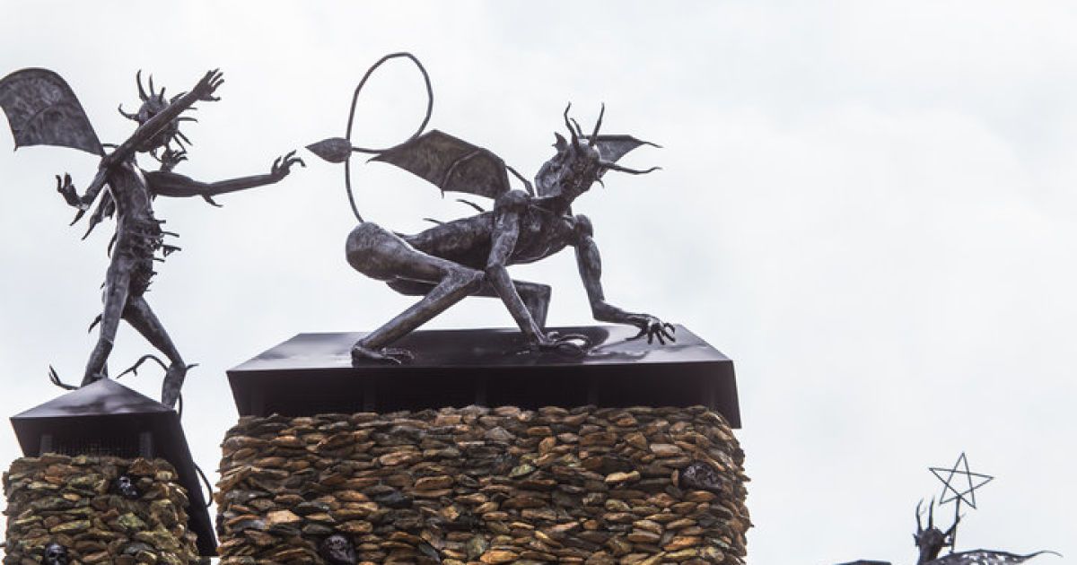 Будинок з чортами у Мінську_12 / © TUT.by