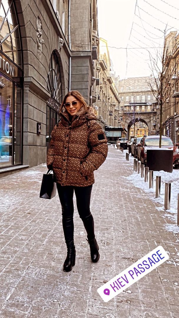  / © instagram.com/anilorak
