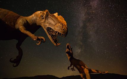 Динозавры не собирались вымирать до падения астероида