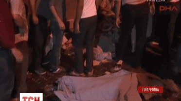 В Турции 14-летний смертник из "Исламского государства" во время свадьбы устроил теракт