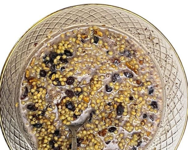 Як варити кутю з замороженими ягодами / © Instagram