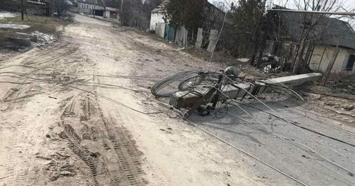 На Луганщині окупанти влучили у насосну станцію: кілька міст залишились без води