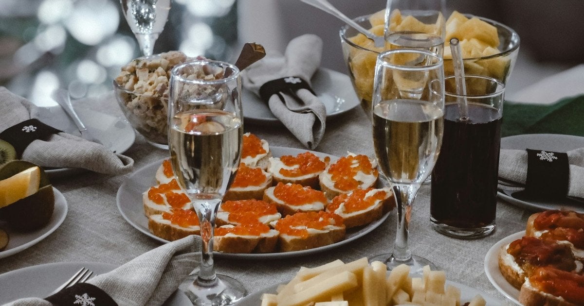 Что подать на новогодний стол, чтобы задобрить символ Нового 2026 года