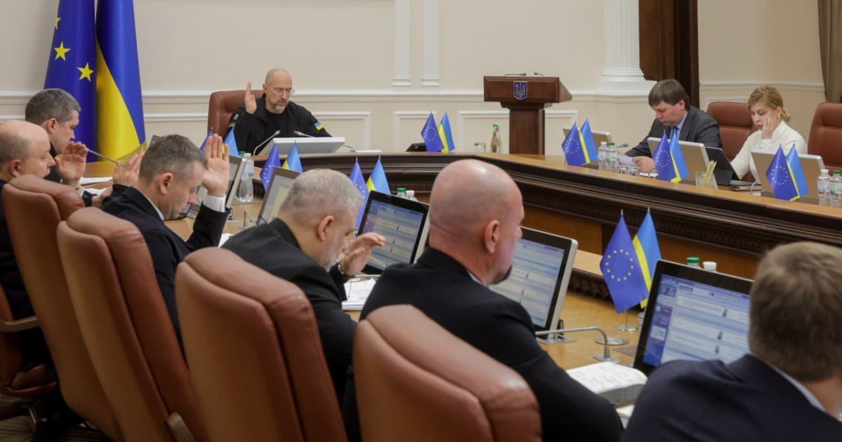 Денис Шмигаль рассказал о внедрении электронных направлений на ВВК