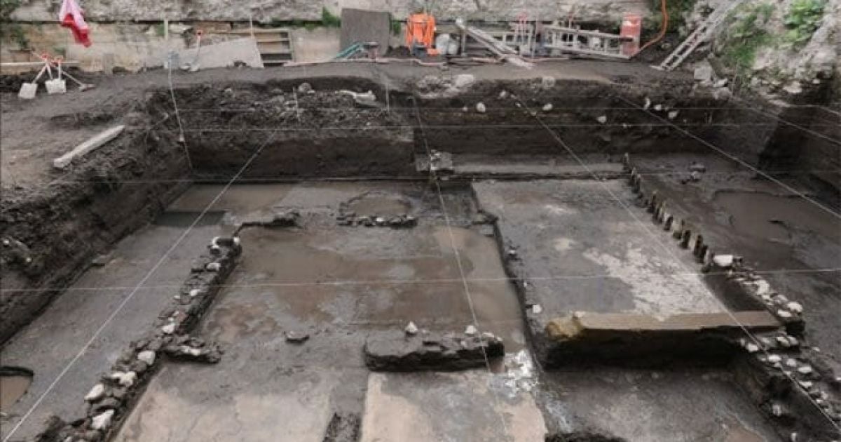 В Мексике археологи раскопали тайный алтарь ацтеков