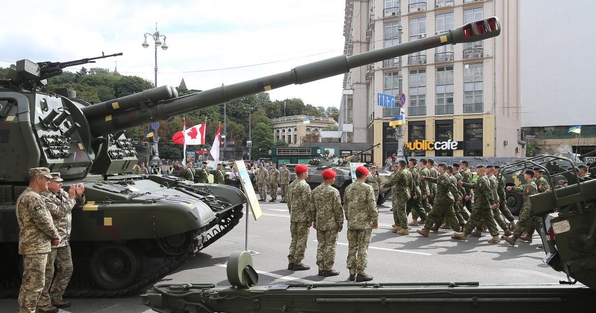 парад до Дня незалежності_4 / © УНІАН