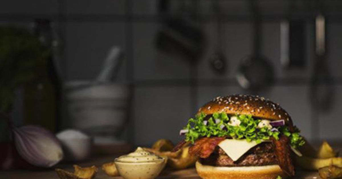 В Швеции mcdonald&#039;s выпустил "люксовую" гамбургер