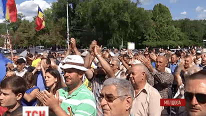 На главной площади Кишинева продолжаются акции протеста