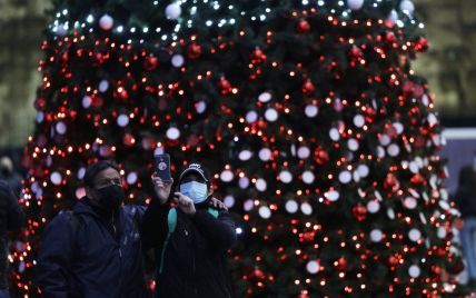 Італія посилює карантин на Різдво та новорічні свята: уся територія країни стане "червоною зоною"