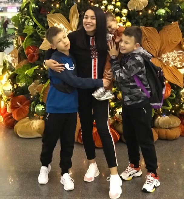  / © instagram.com/polina_lola