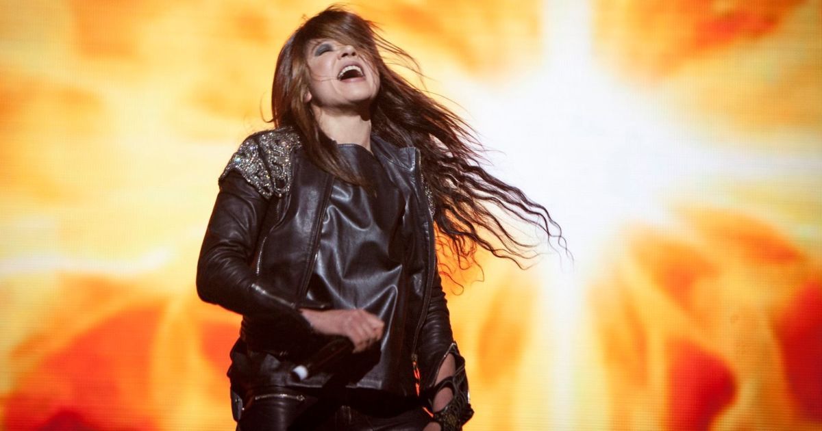 "Вогняна" Руслана запалила з піснею Wild dances на концерті хітів "Євробачення"