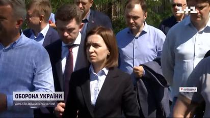 Майя Санду прибыла в Украину и посетила Бучу