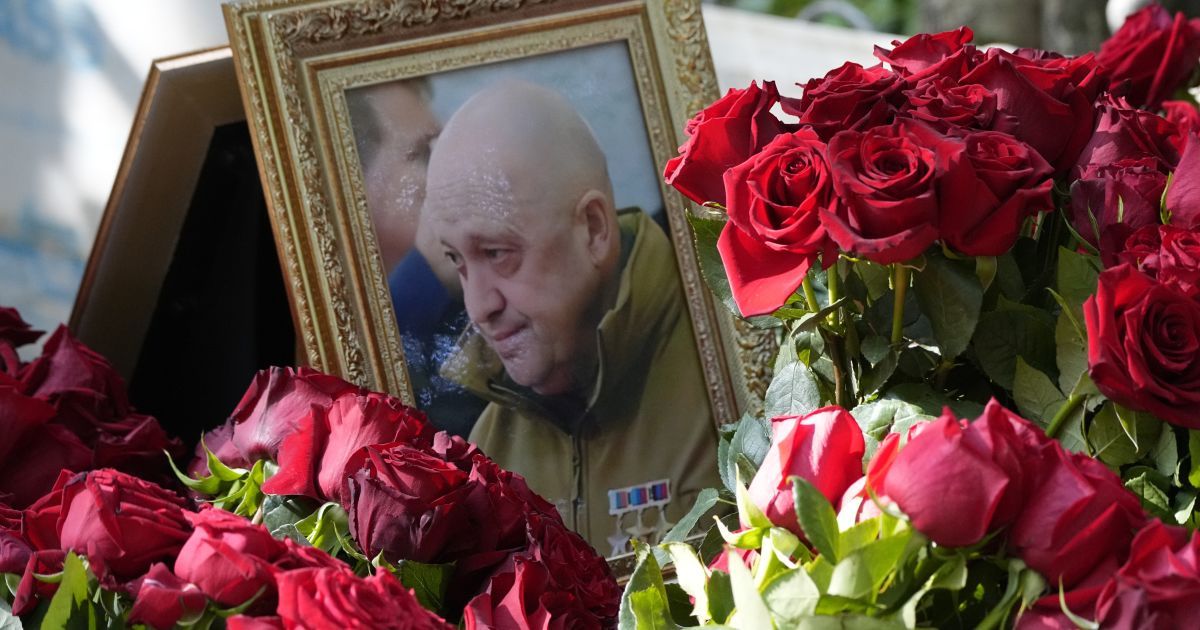 Могила Євгена Пригожина / Associated Press