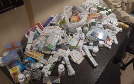 Украинец на себе пытался перевезти в "ДНР" почти 300 упаковок лекарств