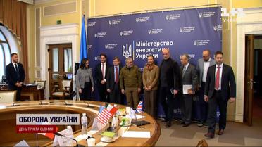 Новый год и Рождество украинцы будут встречать со светом