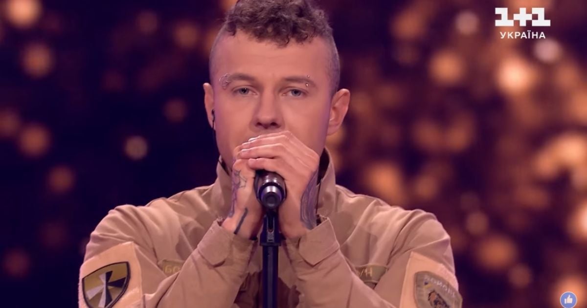 "Голос країни-13": боец ВСУ довел до слез проникновенным исполнением хита "Біля тополі