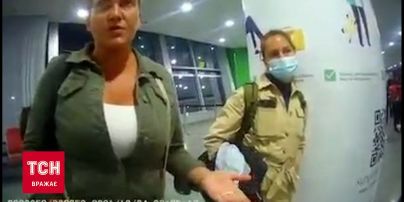 Эксклюзив ТСН: использование поддельного COVID-сертификата - видео Надежды Савченко из аэропорта "Борисполь"
