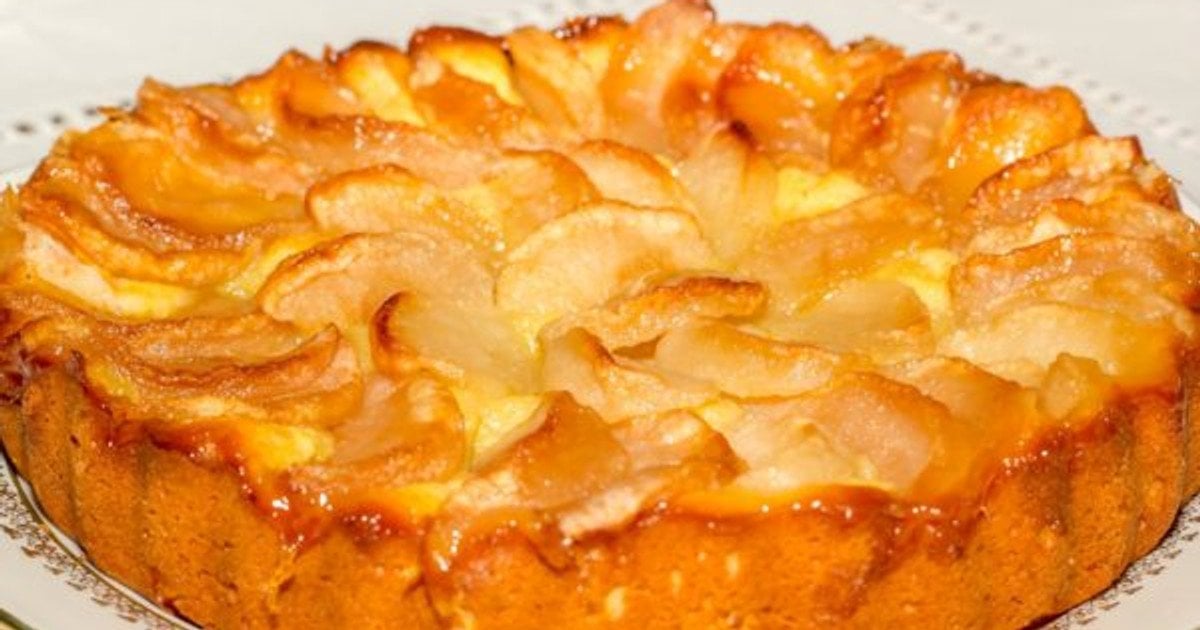 Яблучний пиріг з сиром