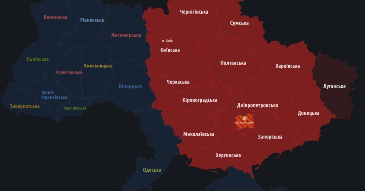 Повітряна тривога оголошена у Києві та більшості областей України: карта