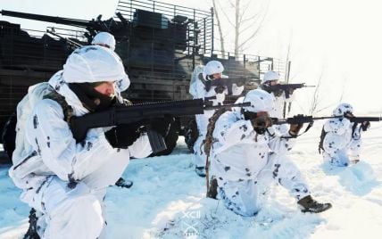 В Польше третья группа добровольцев подписала контракт с ВСУ