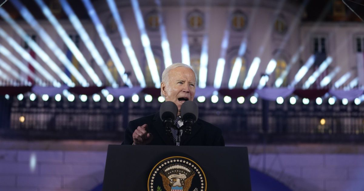 США оголосять нові санкції проти Росії - Байден під час виступу у Варшаві