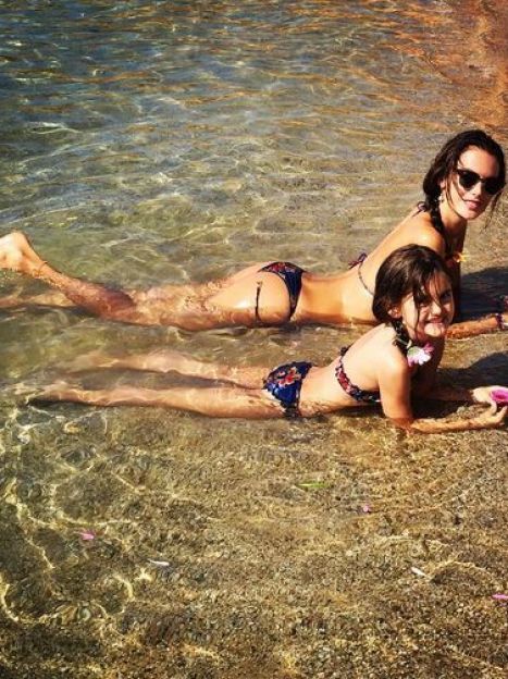 Алессандра Амбросио с дочерью Аней / © Instagram
