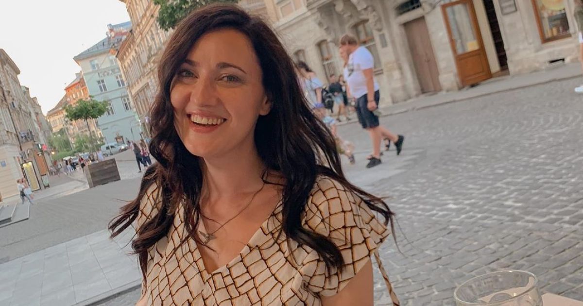 Соломія Вітвіцька похизувалася пишним бюстом у купальнику