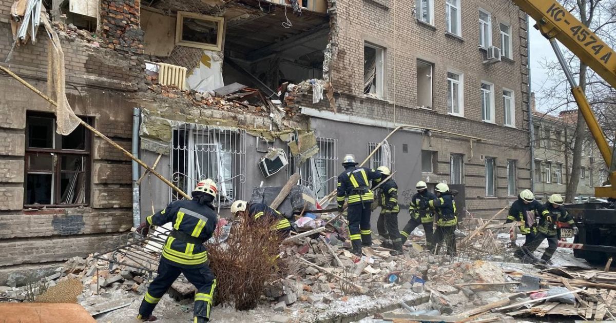 Взрыв в Запорожье: что известно о погибшем человеке и состоянии пострадавших